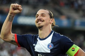 塞维利亚保持强势，争夺欧战名额